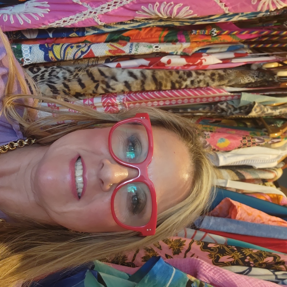 Meet your Posher, Trace